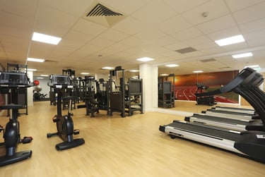 1 bed studio, The Midway, Basford, Newcastle under Lyme, ST51LD - Image 3